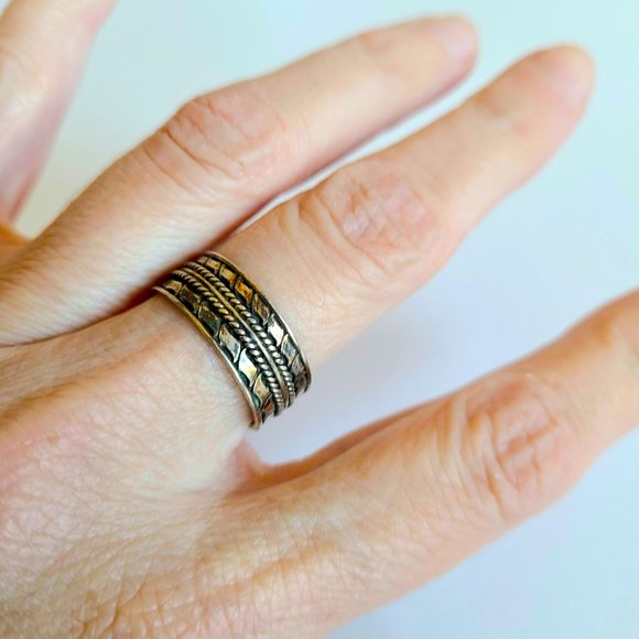 Sterling silver ring. Unisex ring. - Picture 2 of 4